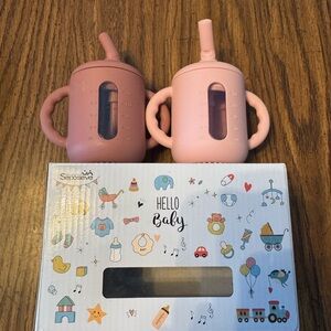HELLO BABY 2PK Seposeve Silicone Cups NWB